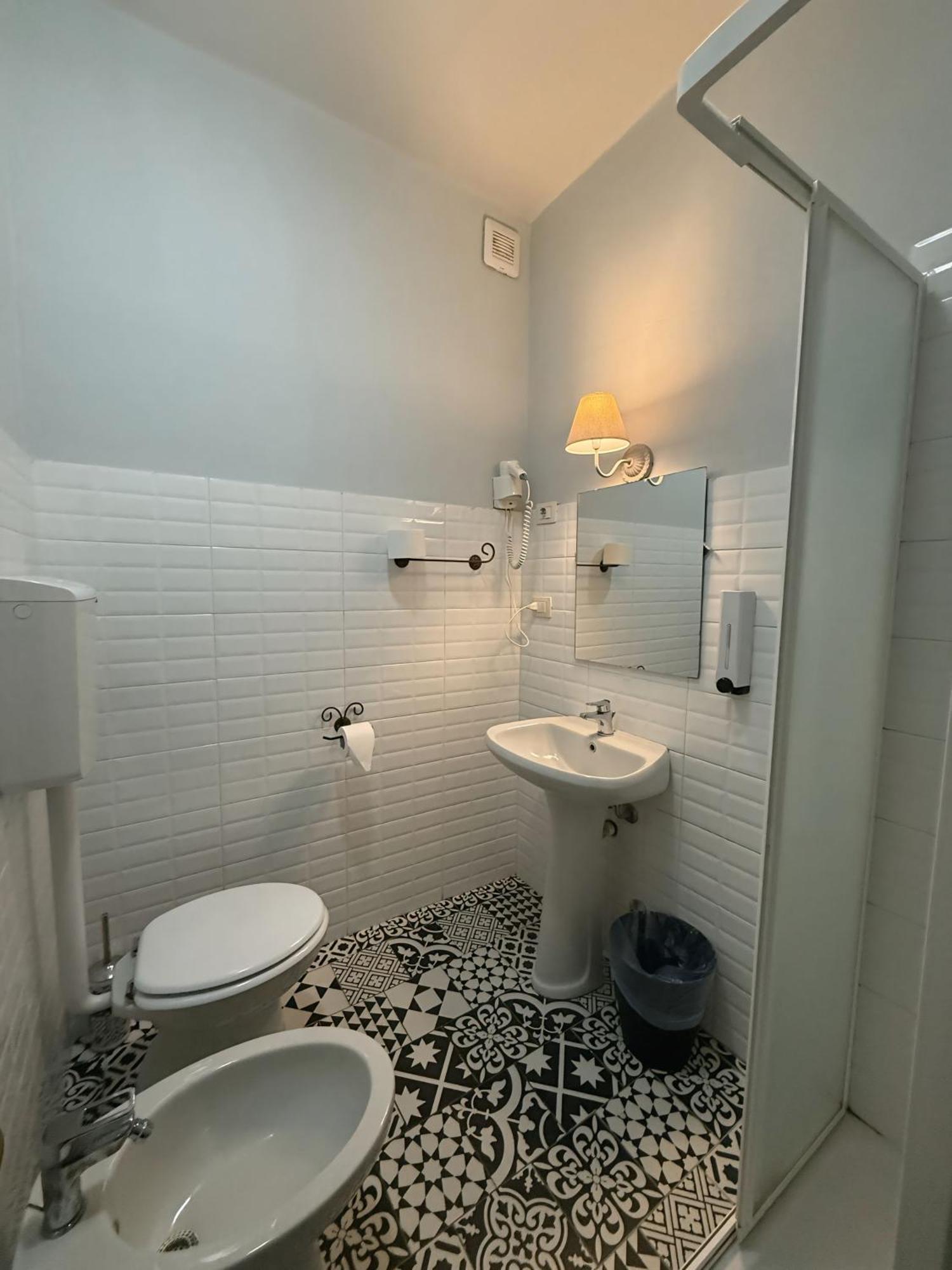 Hotel Aurelia Milano Centrale Eksteriør billede