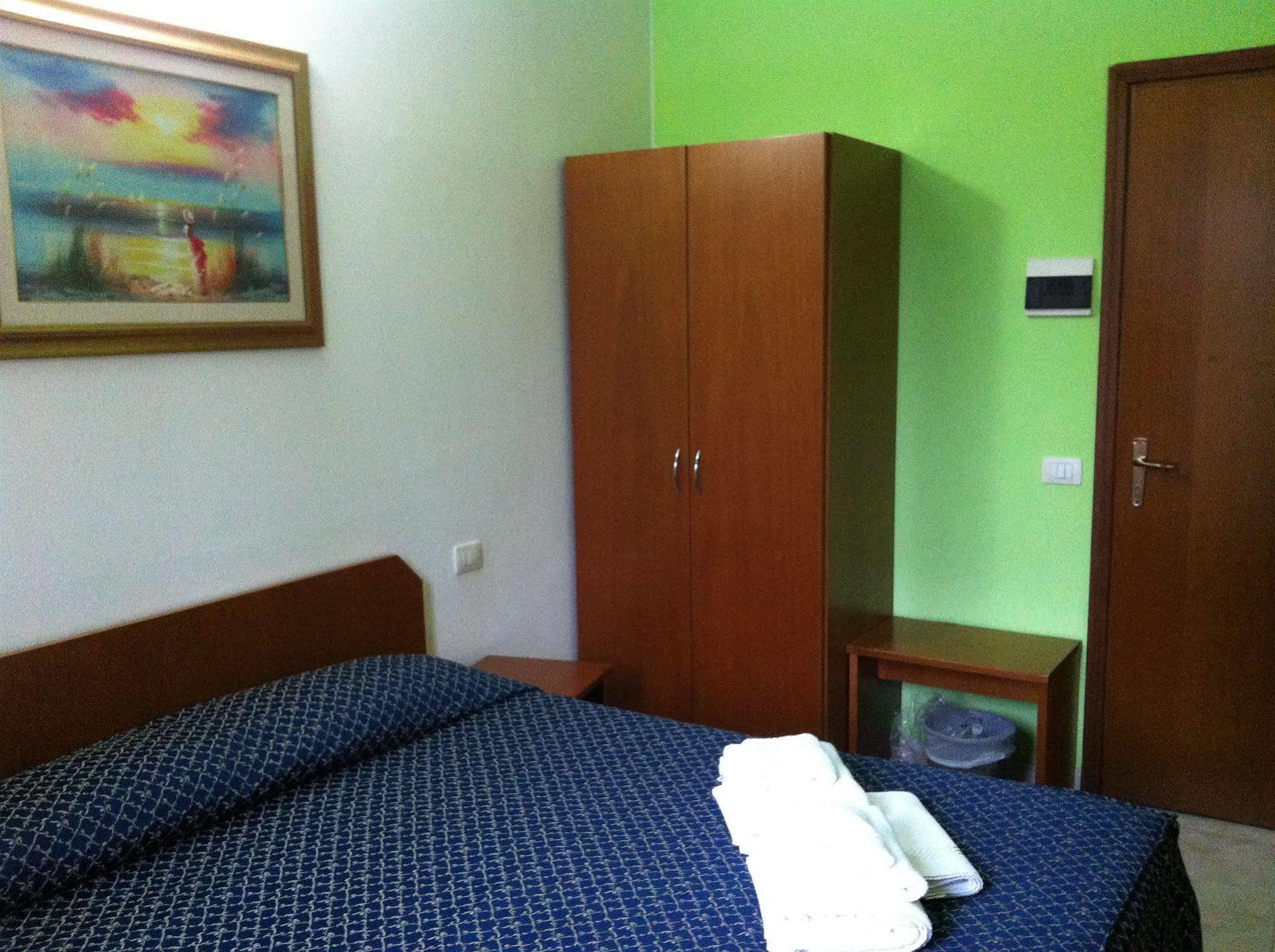 Hotel Aurelia Milano Centrale Eksteriør billede